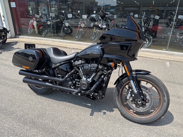 '23 FXLRST