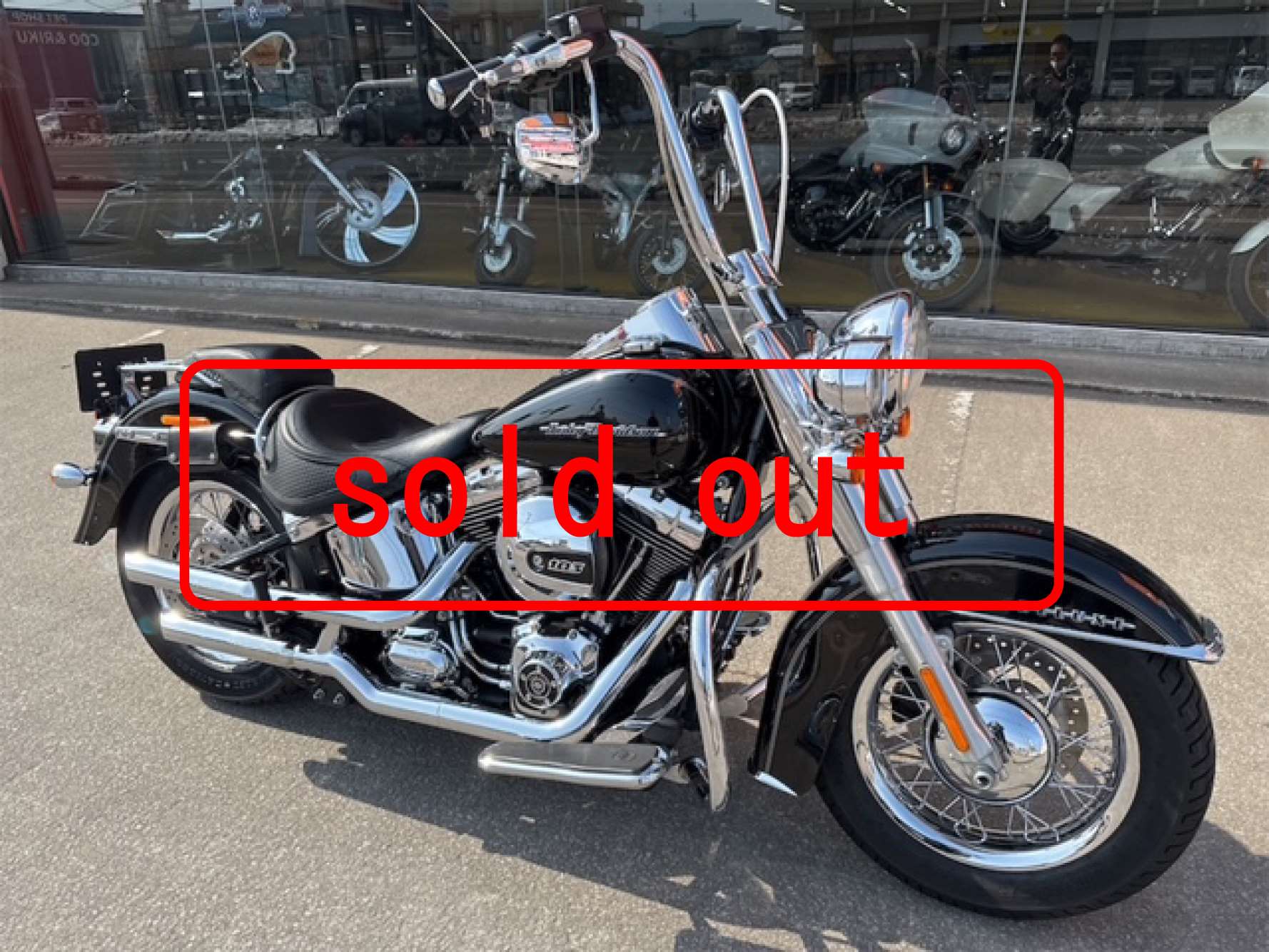 IMG_3467SOLDOUT.jpg