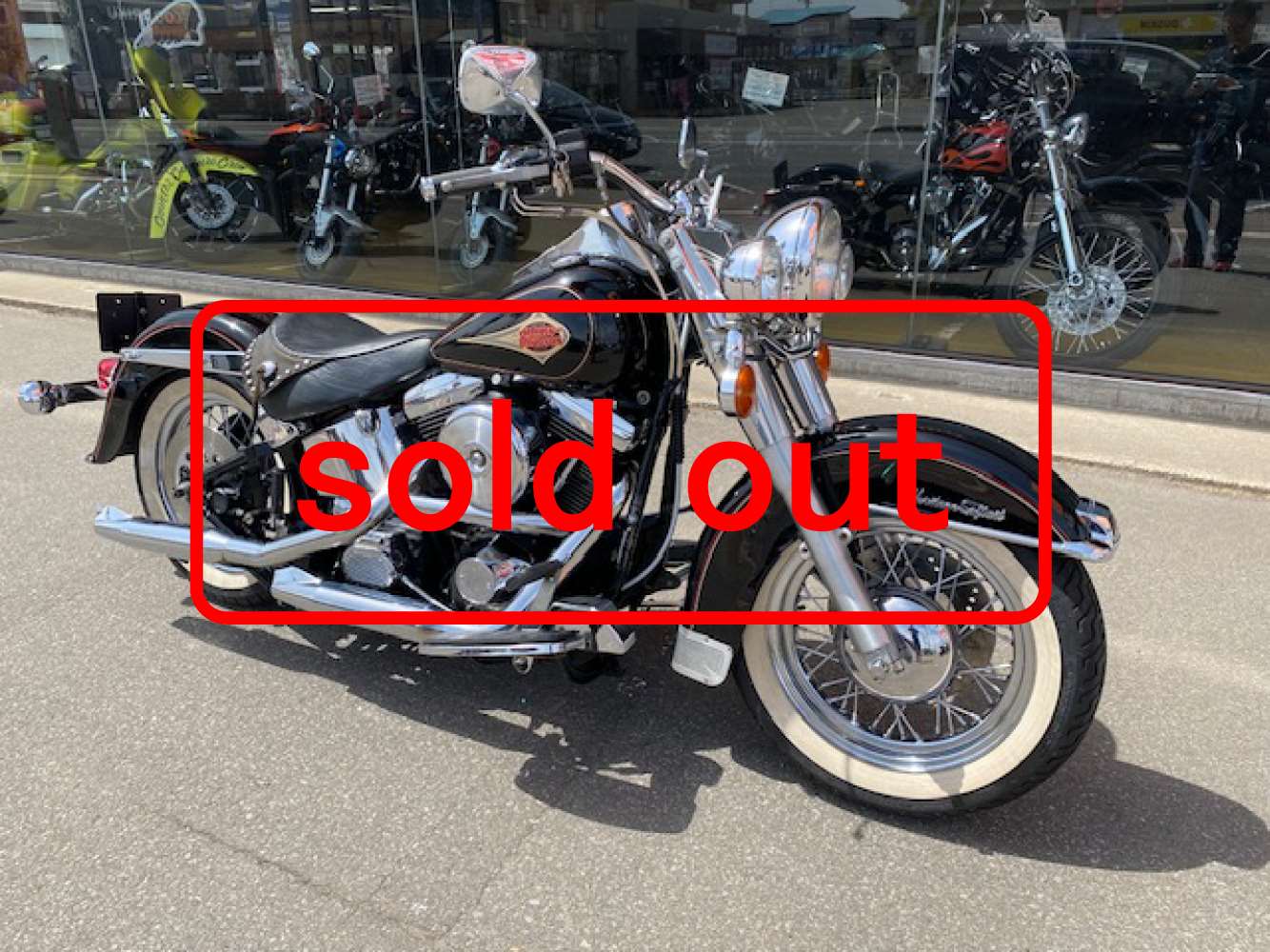 IMG_8920SOLDOUT.jpg