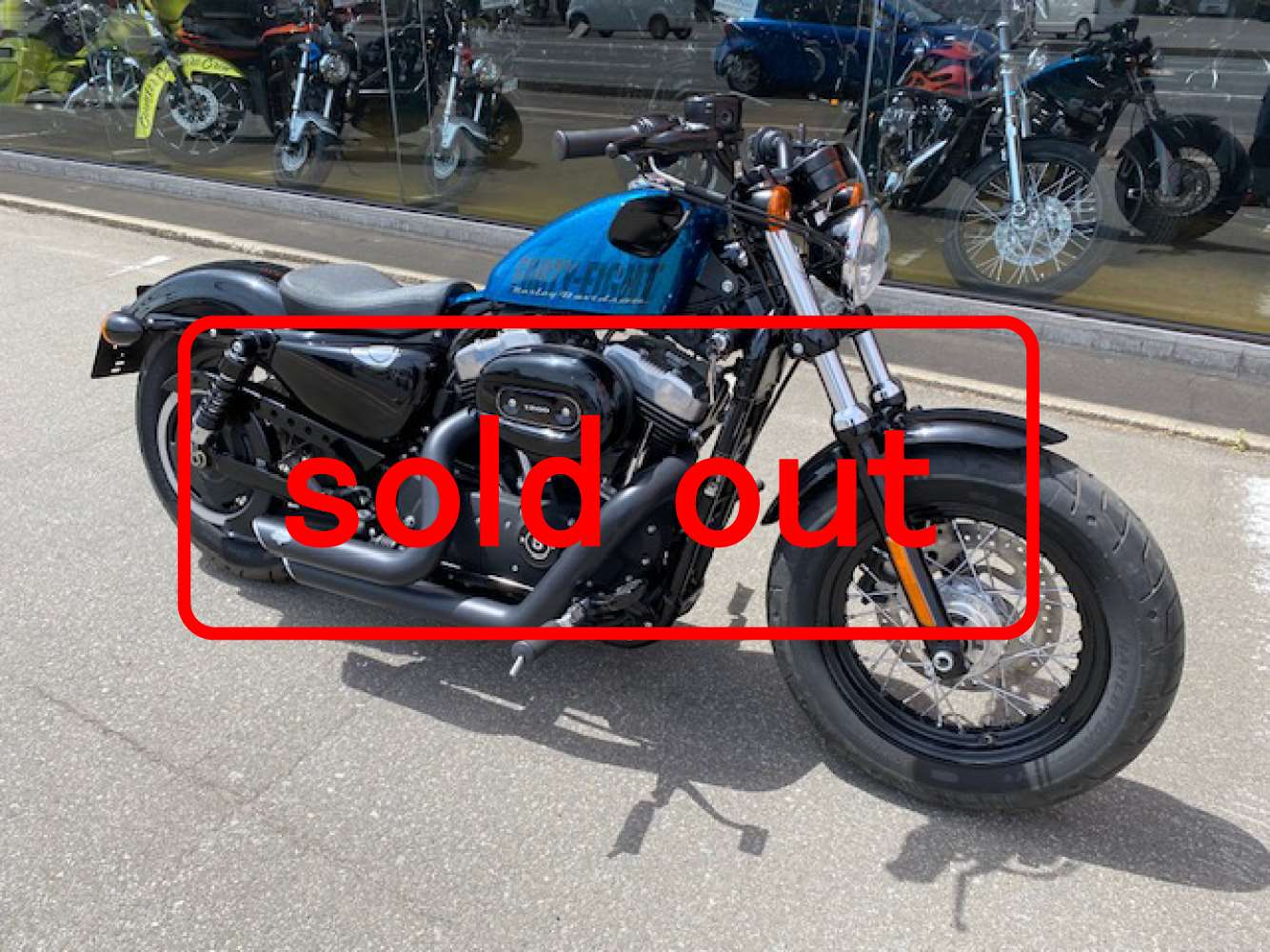IMG_8952SOLDOUT.jpg
