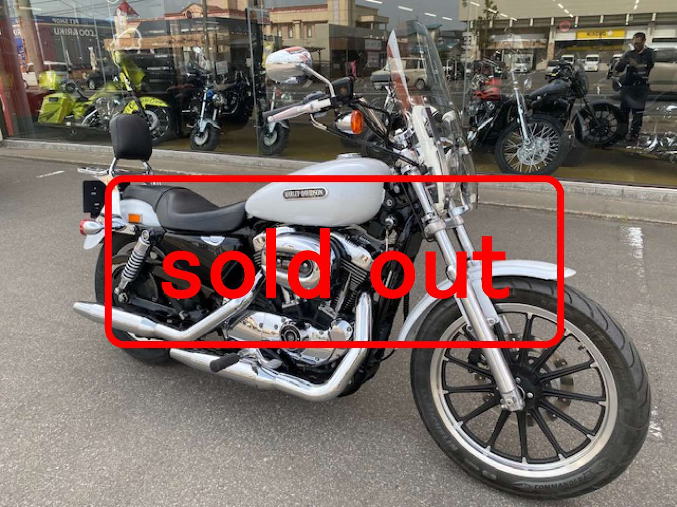 IMG_9148SOLDOUT.jpg
